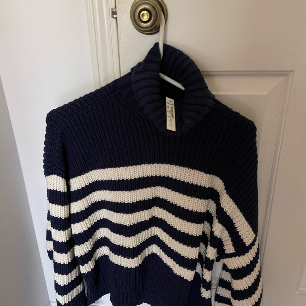 NWT Madewell wide rib turtleneck sweater in stripe in L. Classic indigo stripe.